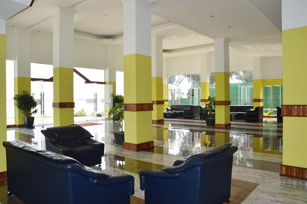 โรงแรมไฮ สกาย พนมเปญ ภายนอก รูปภาพ