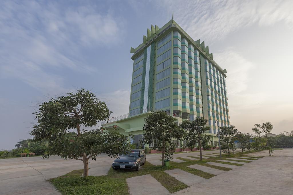 โรงแรมไฮ สกาย พนมเปญ ภายนอก รูปภาพ